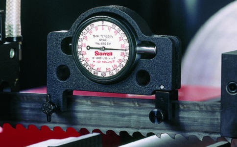 白沙锯切钛合金用双金属带锯条还是硬质合金带锯条？